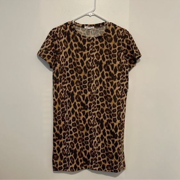 NWT Antistar cheetah print tshirt dress XS - Picture 1 of 5